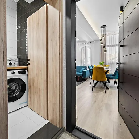 Capitolina Apartmens Old Town Апартаменты