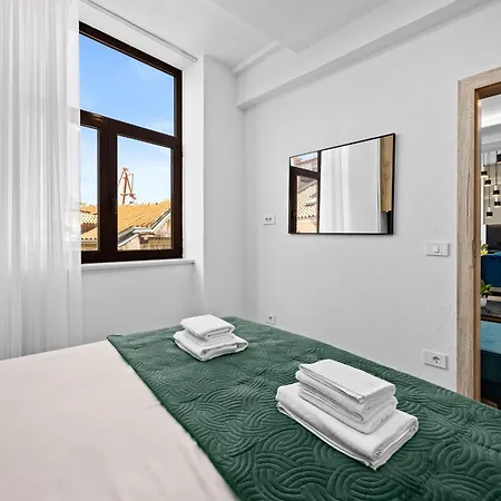 Capitolina Apartmens Old Town Apartment Pula
